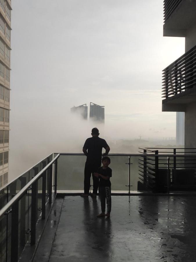D Bunga مسلم Homestay Pool View Legoland Nusajaya Nusajaya  Exterior foto
