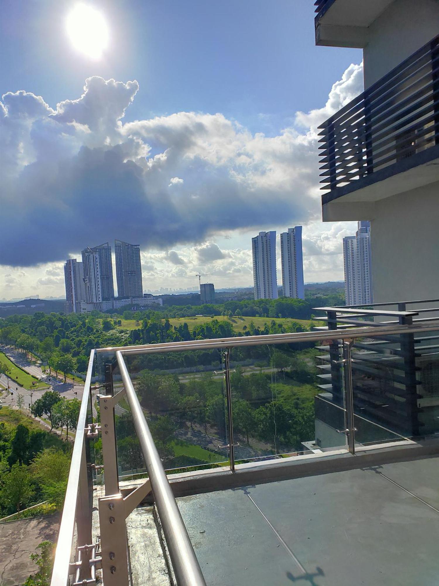 D Bunga مسلم Homestay Pool View Legoland Nusajaya Nusajaya  Exterior foto