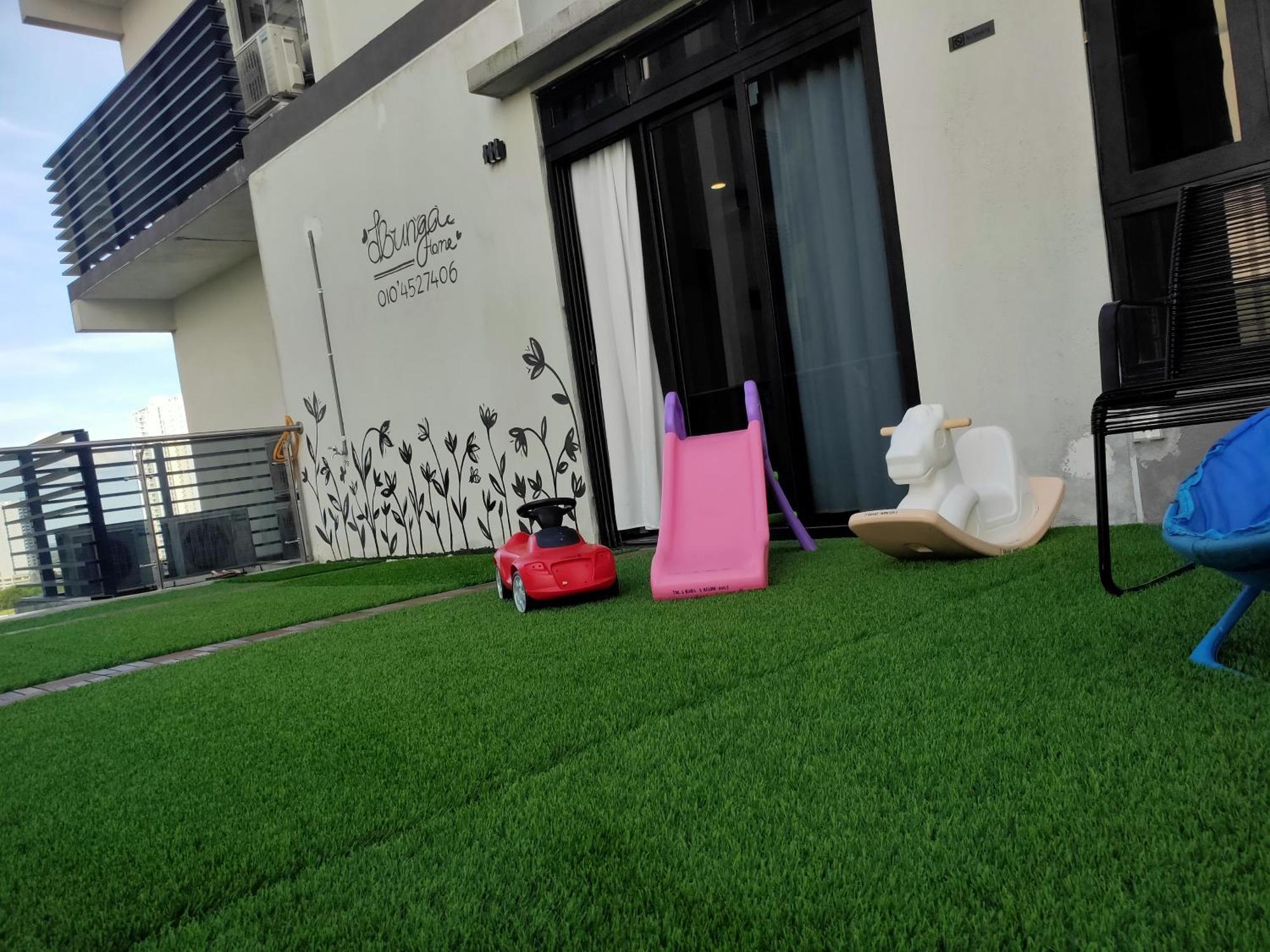 D Bunga مسلم Homestay Pool View Legoland Nusajaya Nusajaya  Exterior foto